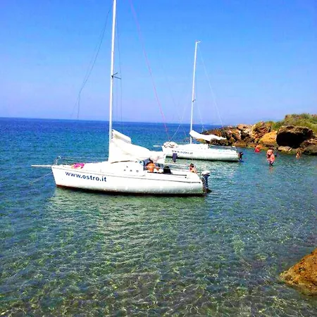 Frühstückspension Il Vico Del Greco Le Castella (Calabria)